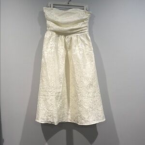 BabyBoo Ivory Strapless Pleated A-Line Dress for Weddings - Size XXL